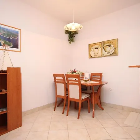 Апартаменты By The Sea Jelsa, Hvar - 8751