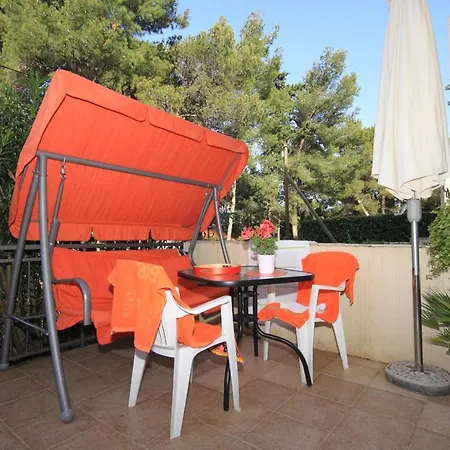 Апартаменты By The Sea Jelsa, Hvar - 8751